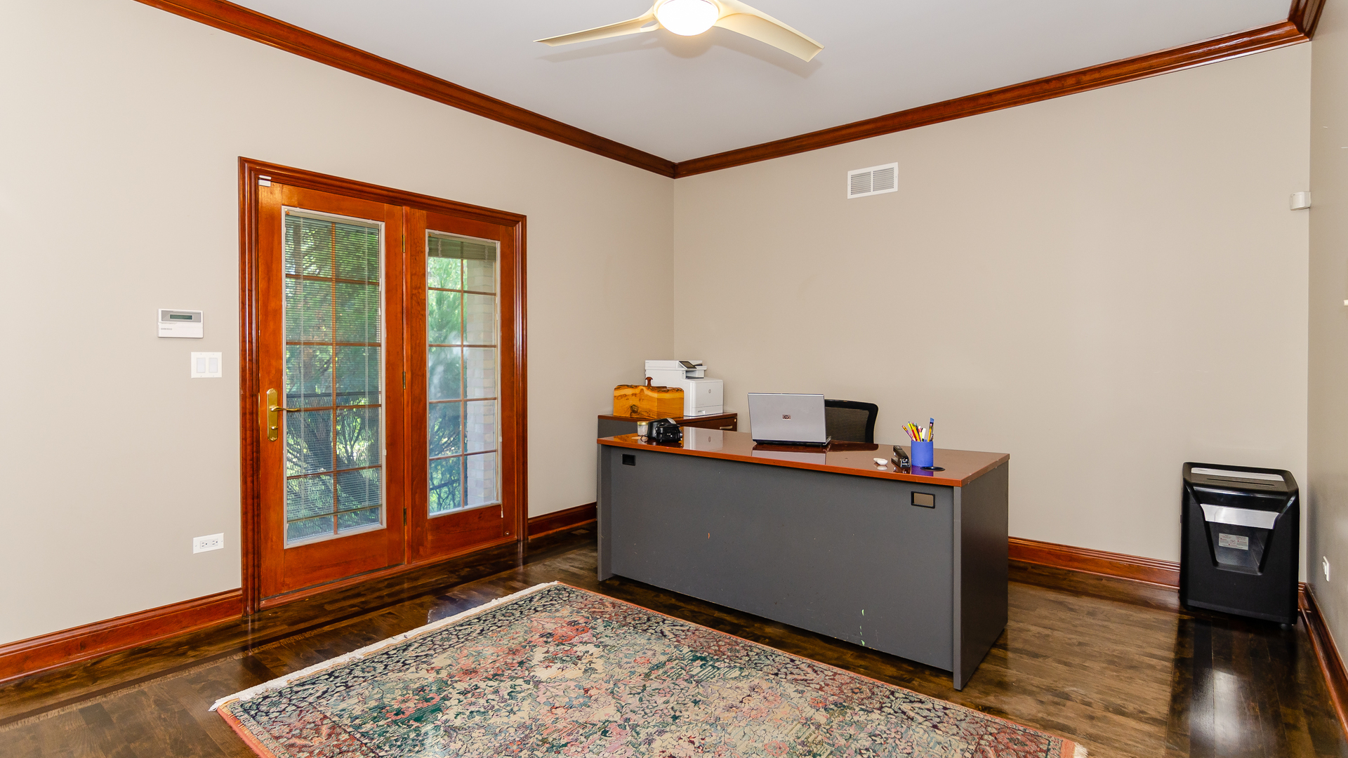 6919 Fieldstone Drive Burr Ridge, IL 60527 - Photo 21 of 58 a workspace with furniture and window