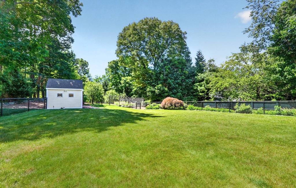 10 Rockmeadow Road Westwood, MA 02090 - Photo 37 of 40