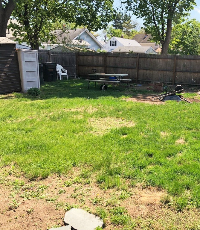157 Russell Street Springfield, MA 01104 - Photo 8 of 10