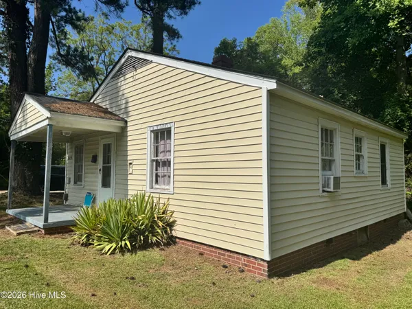 $70,000 | 809 Stadiem Drive, Kinston, NC 28501