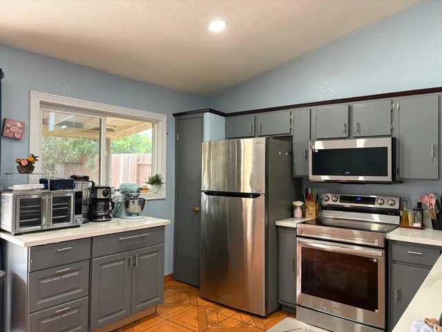 $429,000 | 3520 Hallsboro Court, Modesto, CA 95357