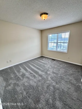 $1,000 | 3951 Sterling Pointe Drive, Unit OOO6, Winterville, NC 28590