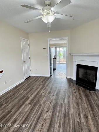 $1,000 | 3951 Sterling Pointe Drive, Unit OOO6, Winterville, NC 28590