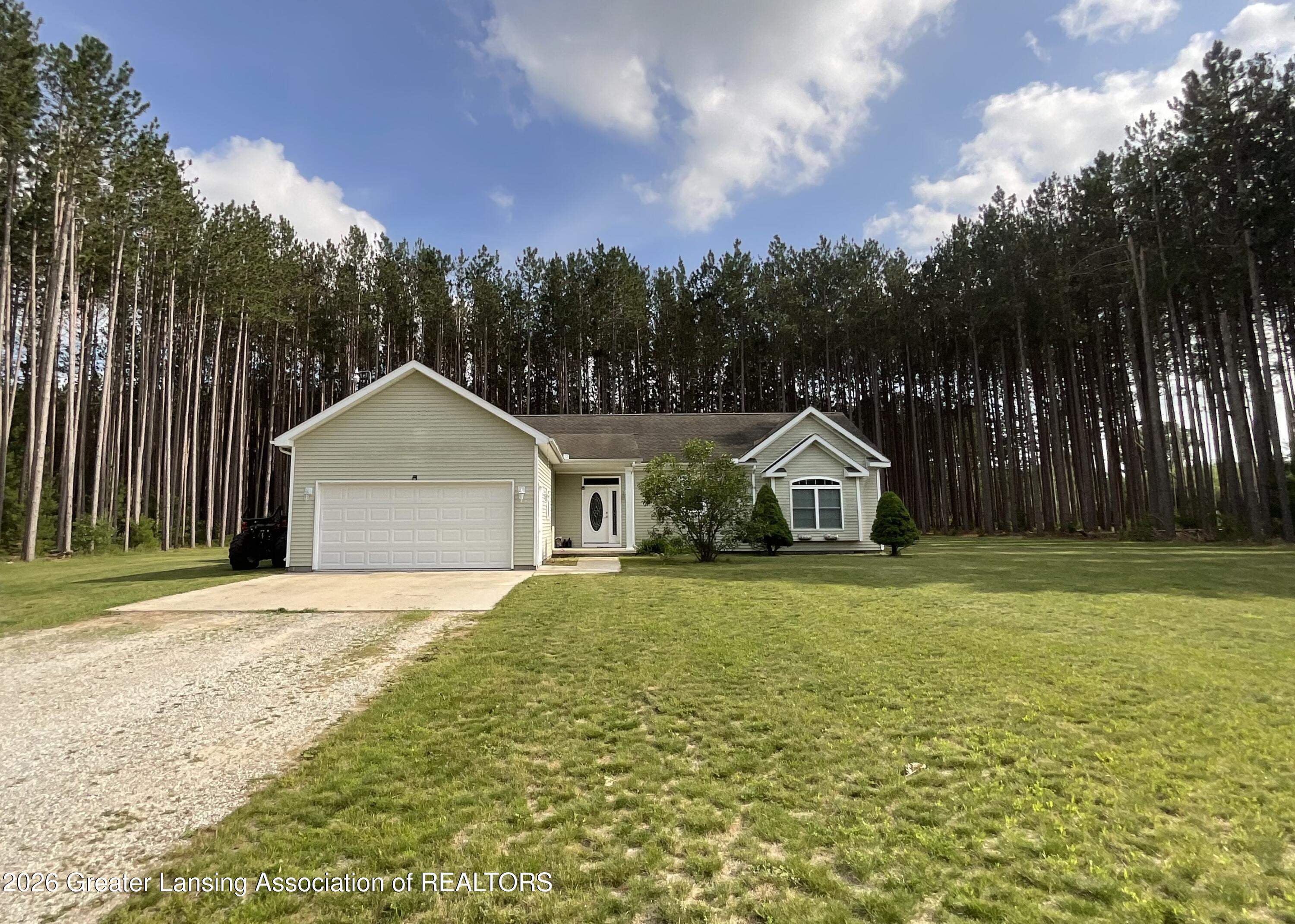 6827 Curtis Road Hale, MI 48739 - Photo 3 of 43 3