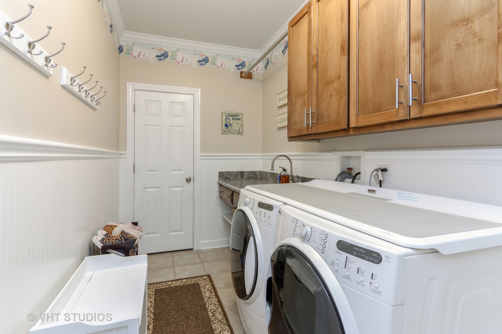 610 West Ruhl Road Palatine, IL 60074 - Photo 12 of 25