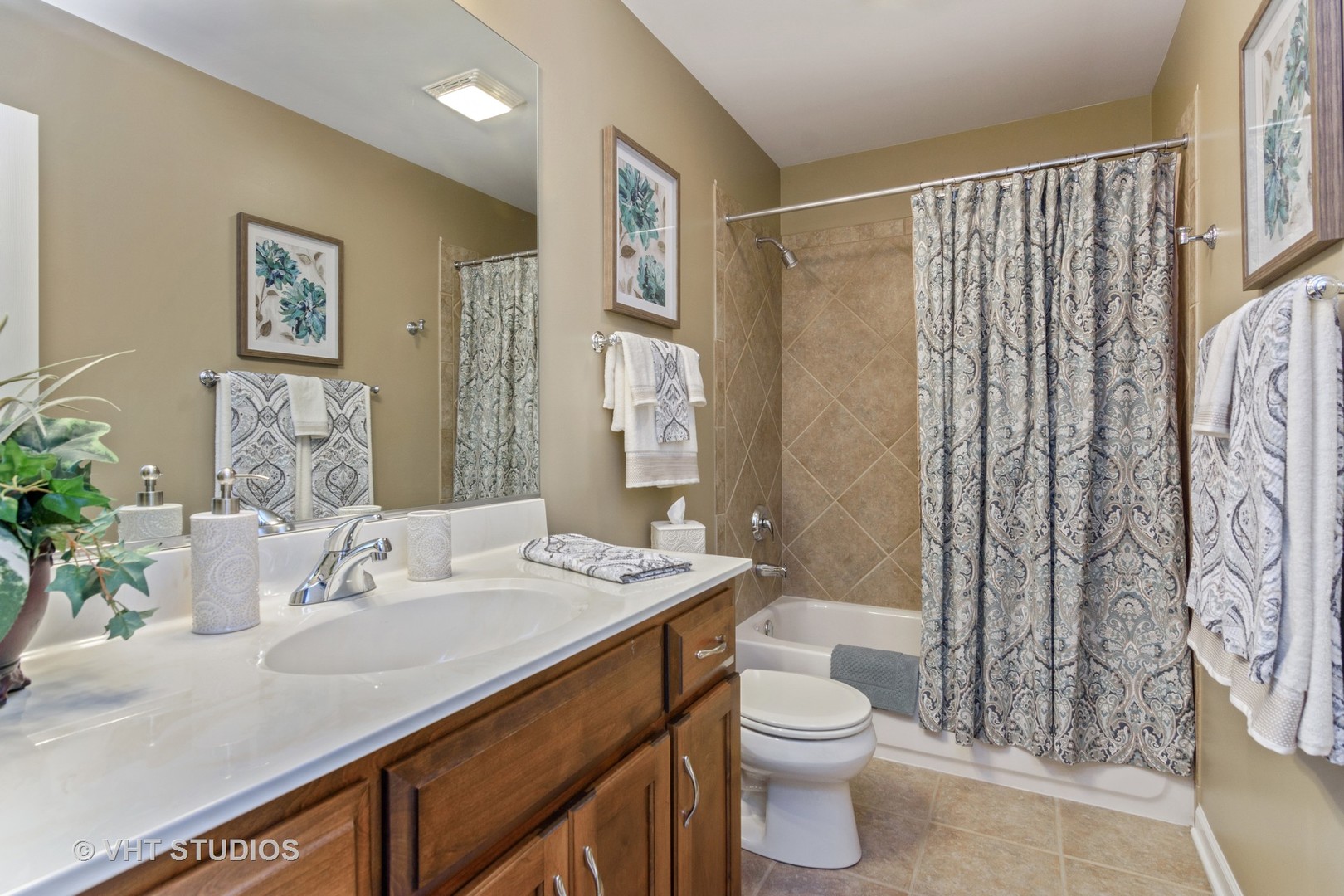 610 West Ruhl Road Palatine, IL 60074 - Photo 21 of 25