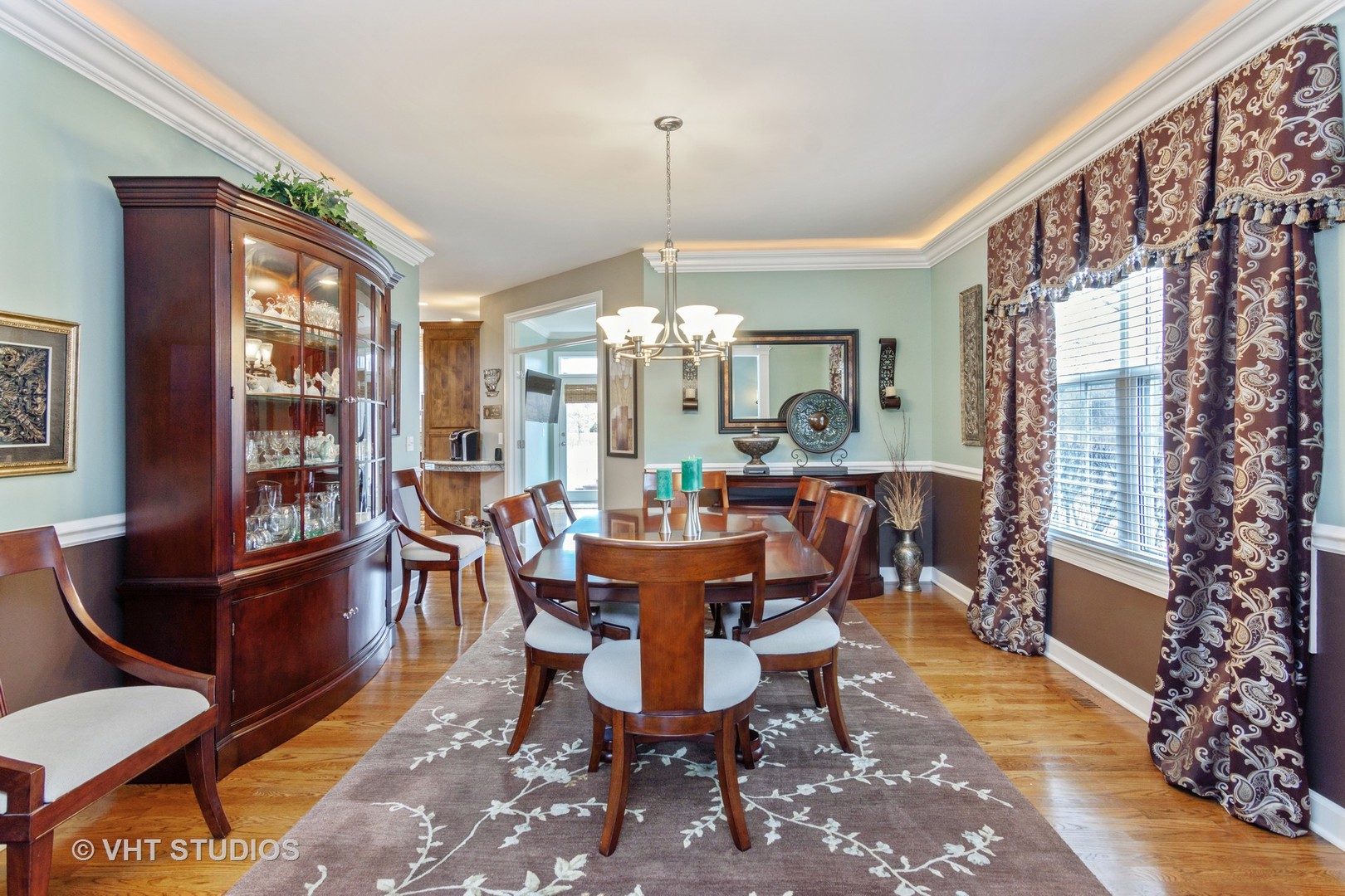 610 West Ruhl Road Palatine, IL 60074 - Photo 6 of 25