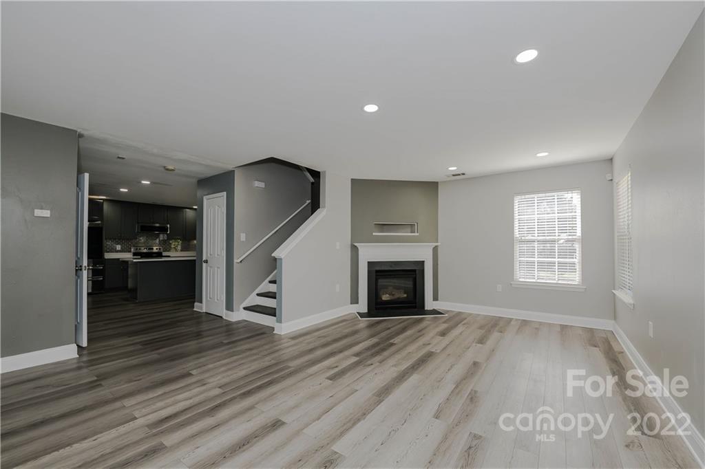 722 Overlook Road Lowell, NC 28098 - Photo 5 of 22