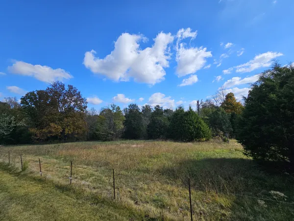 $159,999 | 2305 Highway 46, Indian Mound, TN 37079