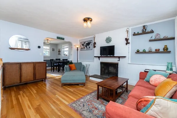 $3,600 | 73 Winfield Street, Dedham, MA 02026