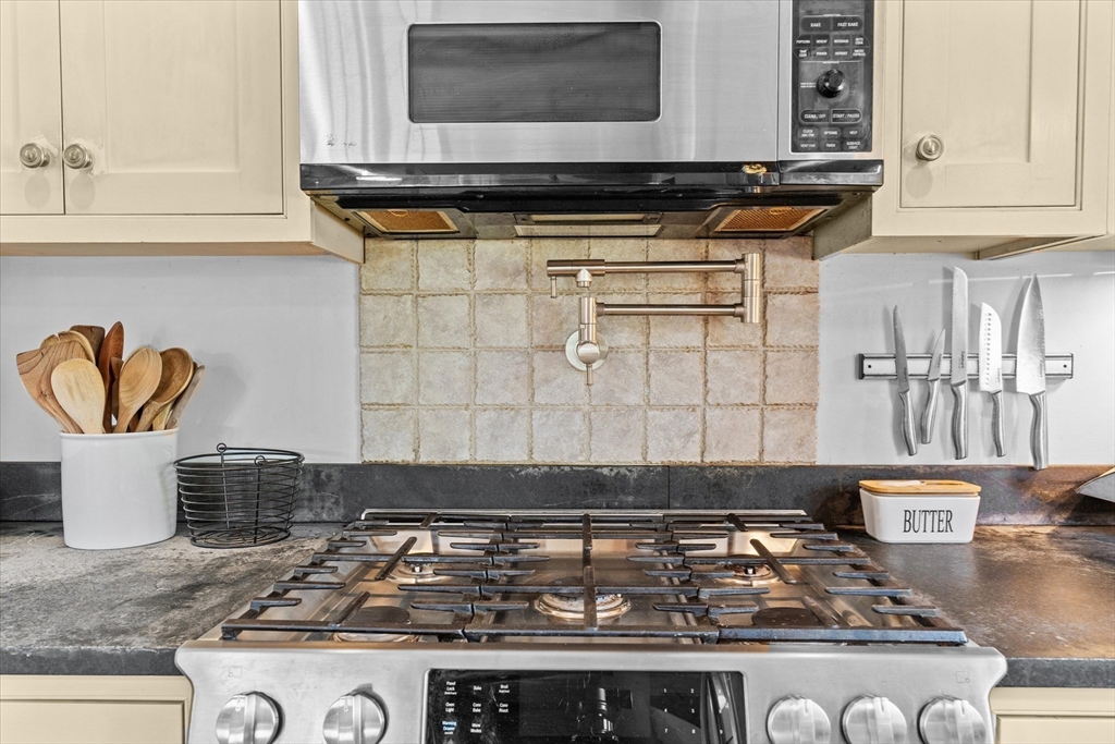 53 Bear Hill Road Merrimac, MA 01860 - Photo 15 of 42