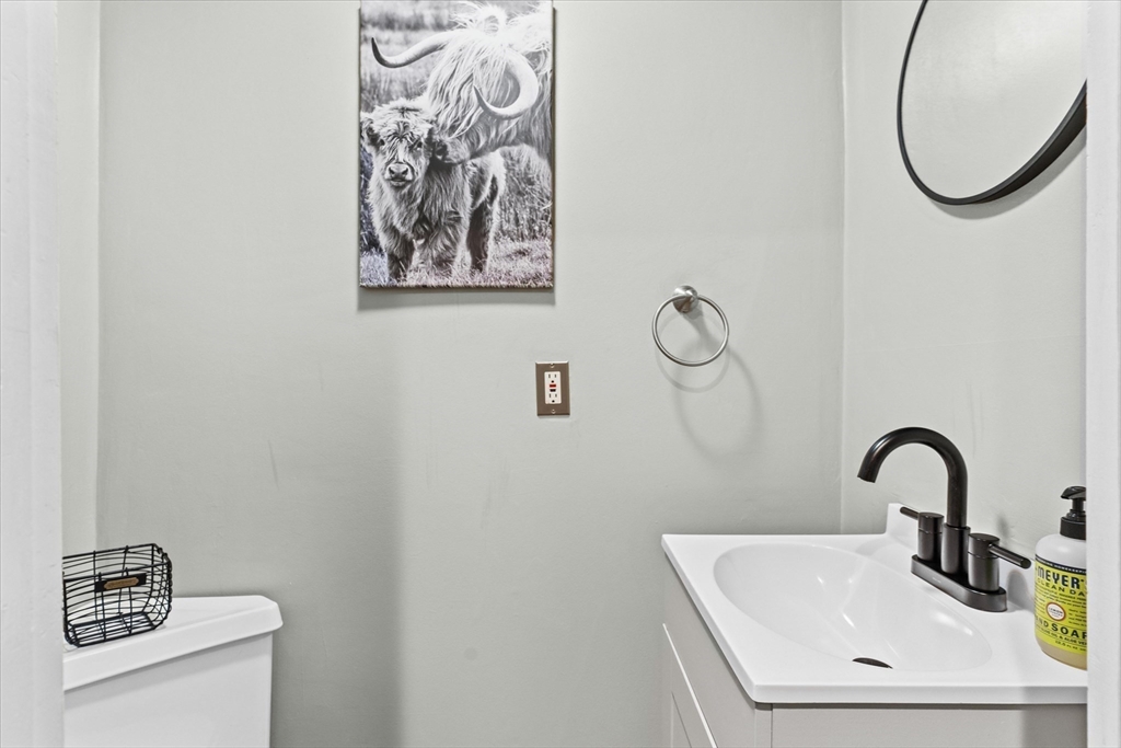 53 Bear Hill Road Merrimac, MA 01860 - Photo 18 of 42