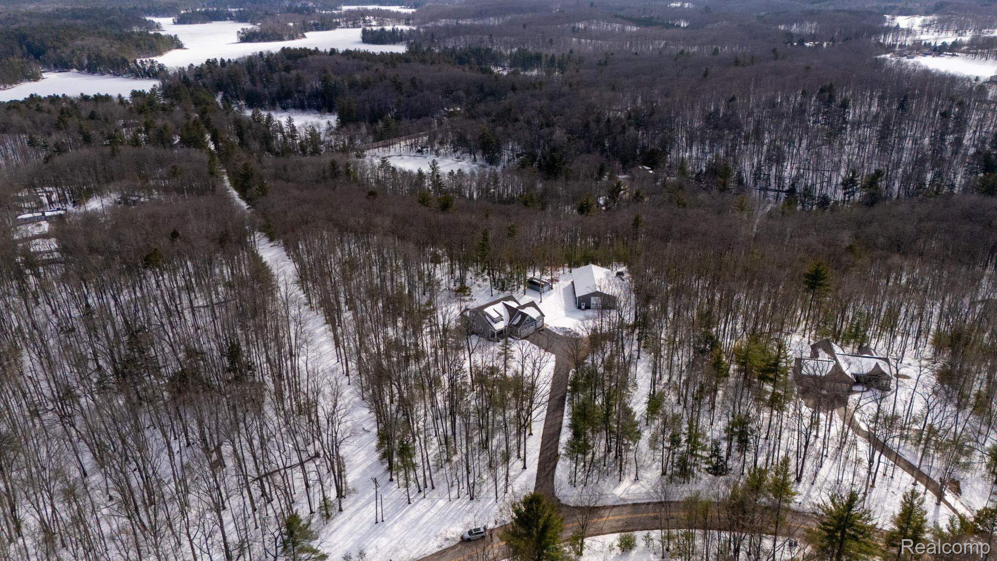 101 Highview Road Traverse City, MI 49696 - Photo 84 of 88 Bird's eye view of a heavily wooded area