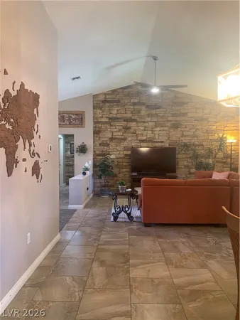 $2,200 | 2924 Crown Ridge Drive, Las Vegas, NV 89134