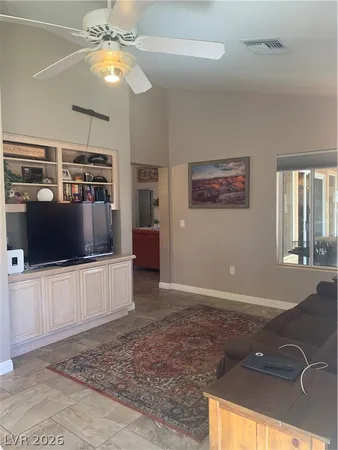 $2,200 | 2924 Crown Ridge Drive, Las Vegas, NV 89134