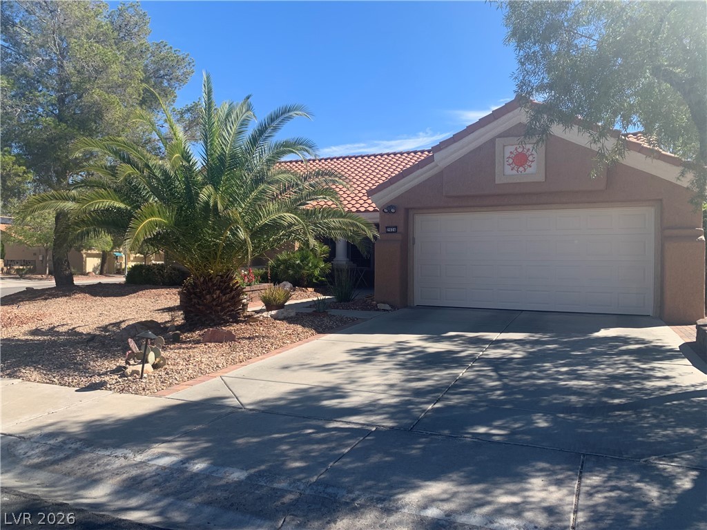 2924 Crown Ridge Drive Las Vegas, NV 89134 - Photo 4 of 70