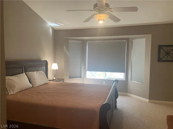 $2,200 | 2924 Crown Ridge Drive, Las Vegas, NV 89134