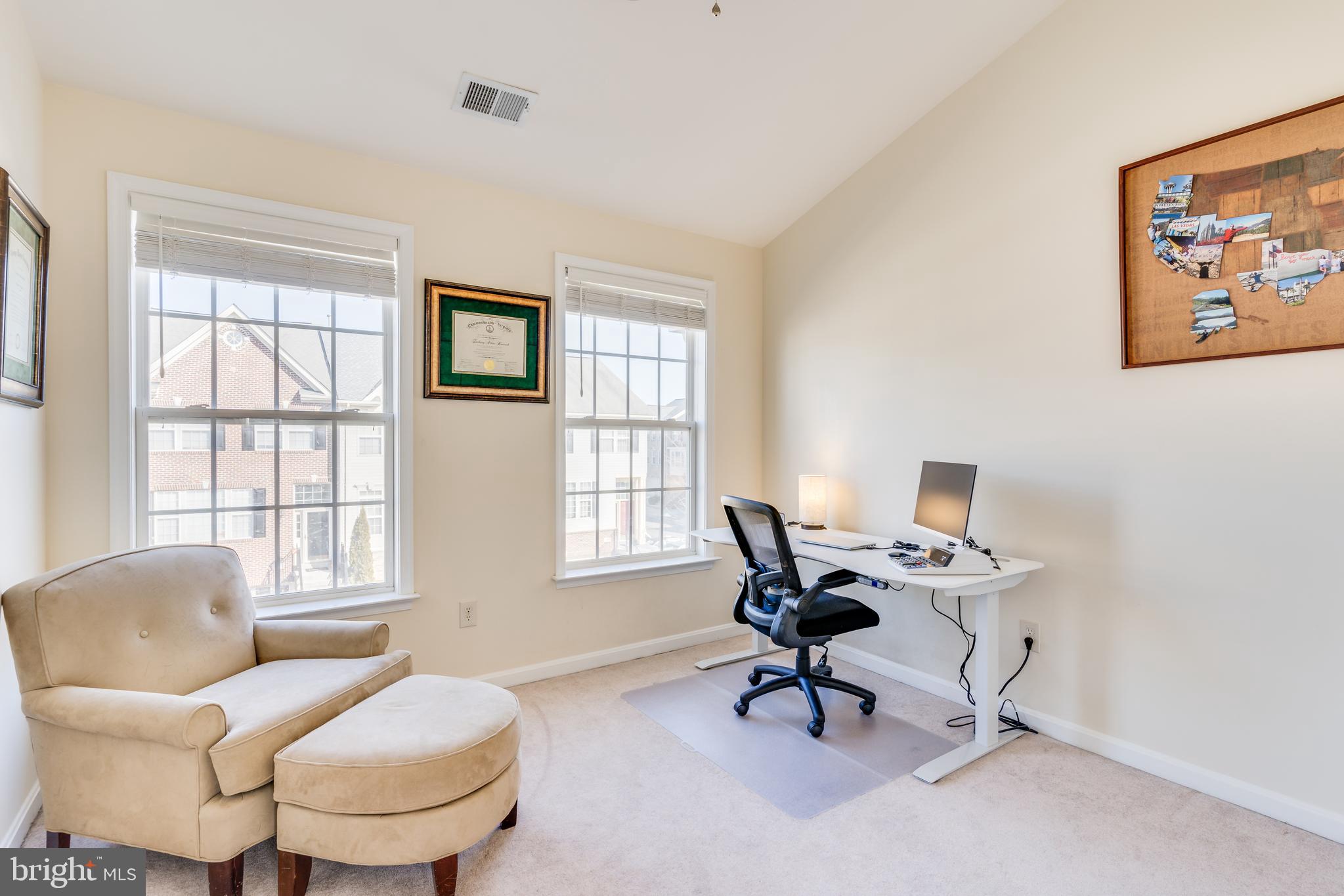 21075 Roaming Shores Terrace Ashburn, VA 20147 - Photo 20 of 43 Third bedroom