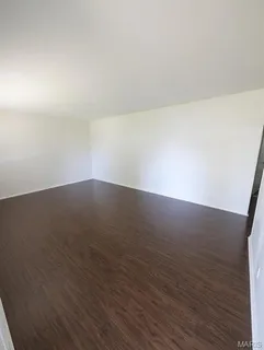 $174,900 | 1395 Redbird Drive, Florissant, MO 63031