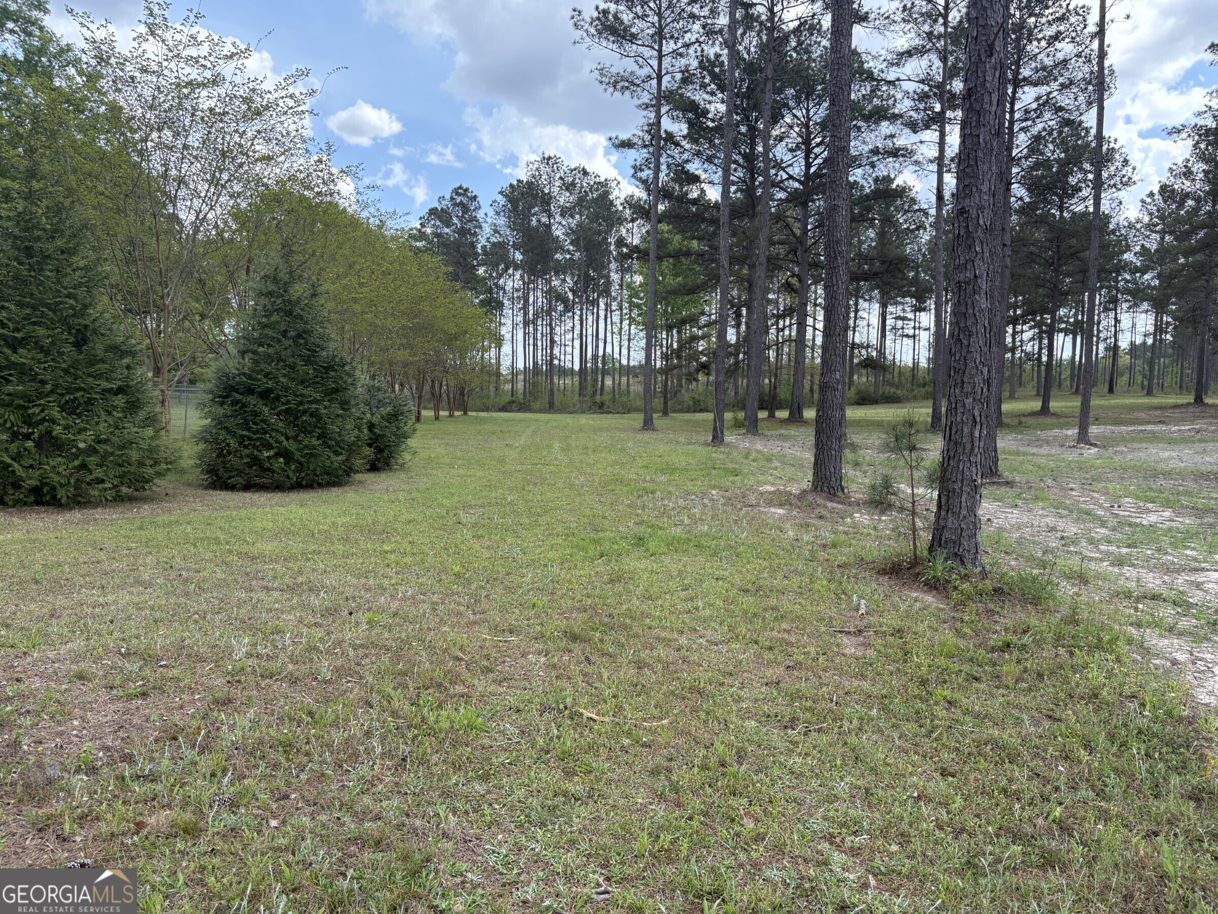 T4 Dc Hardie Road Gordon, GA 31031 - Photo 1 of 12 Gallery Image 1