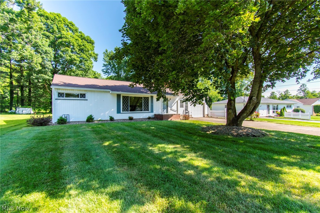 7601 Connelly Road Masury, OH 44438 - Photo 3 of 36 Gallery Image 3