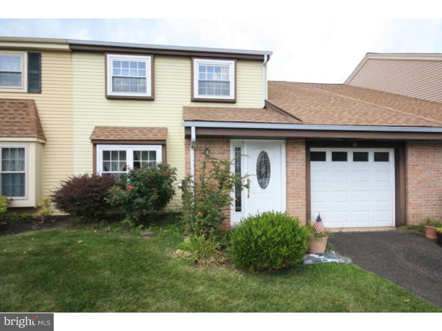 10 Forrester Road Horsham, PA 19044 - Photo 2 of 25 Exterior Front
