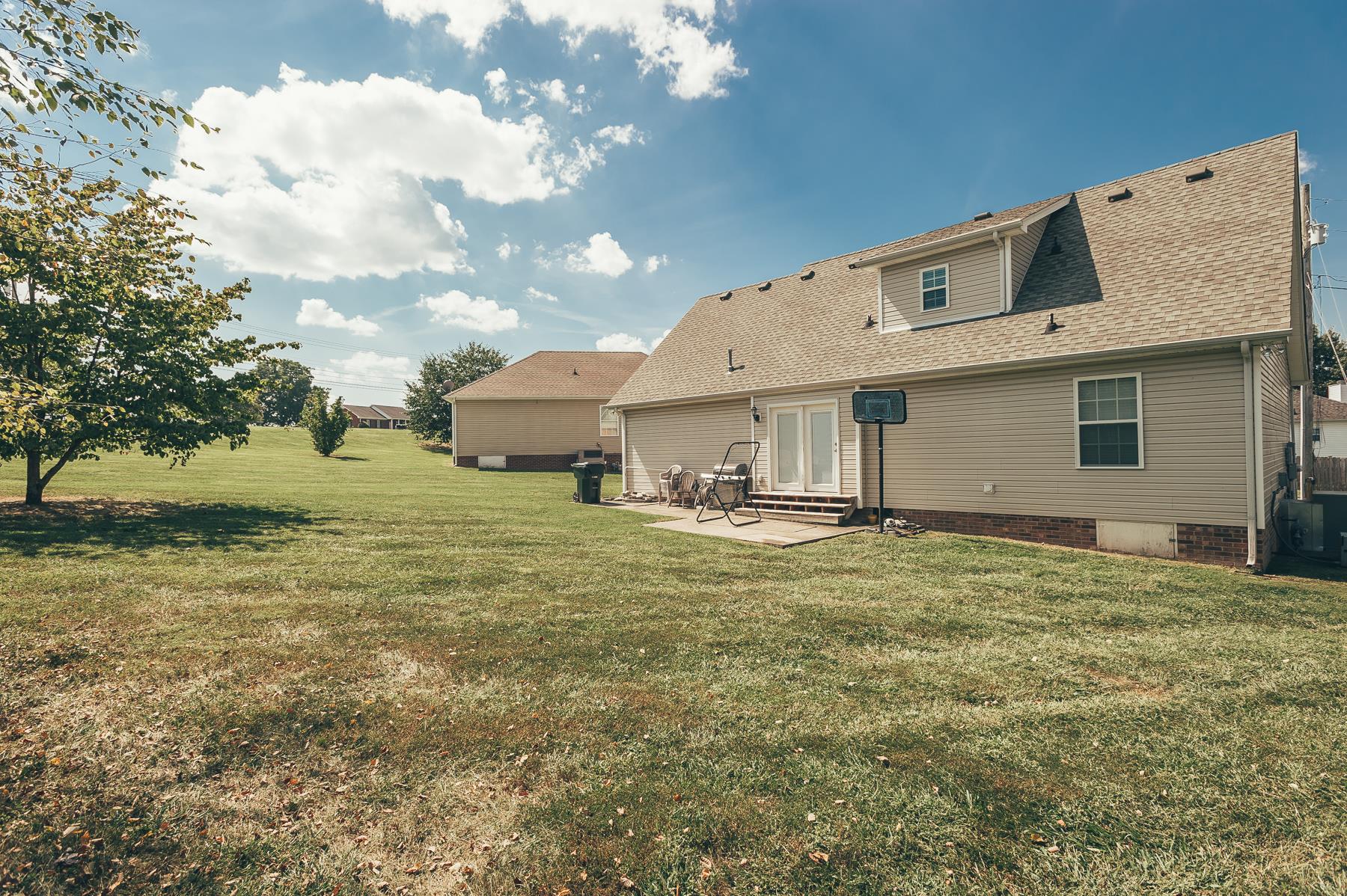 507 Rhodes Circle Gallatin, TN 37066 - Photo 8 of 28 Gallery Image 8