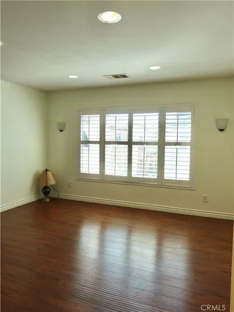 $525,000 | 28382 Mirabelle Lane, Saugus, CA 91350