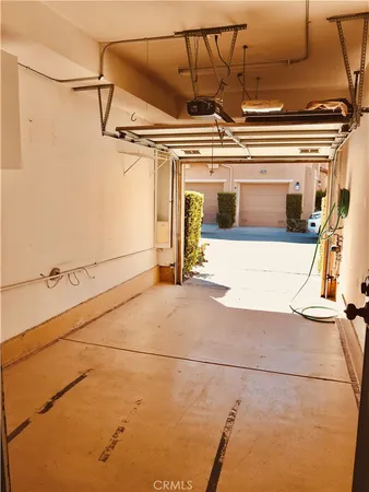 $525,000 | 28382 Mirabelle Lane, Saugus, CA 91350