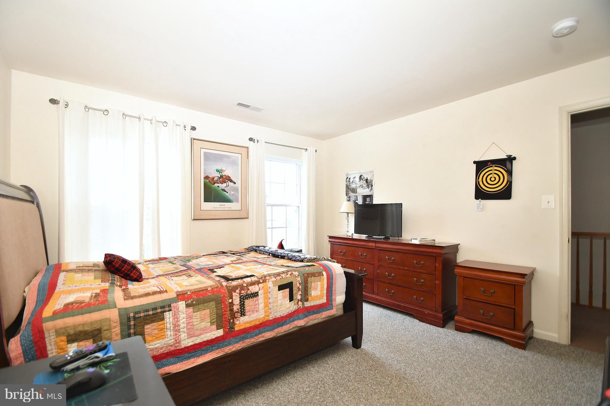 1906 Mars Run Road Baltimore, MD 21221 - Photo 20 of 30 Bedroom 3