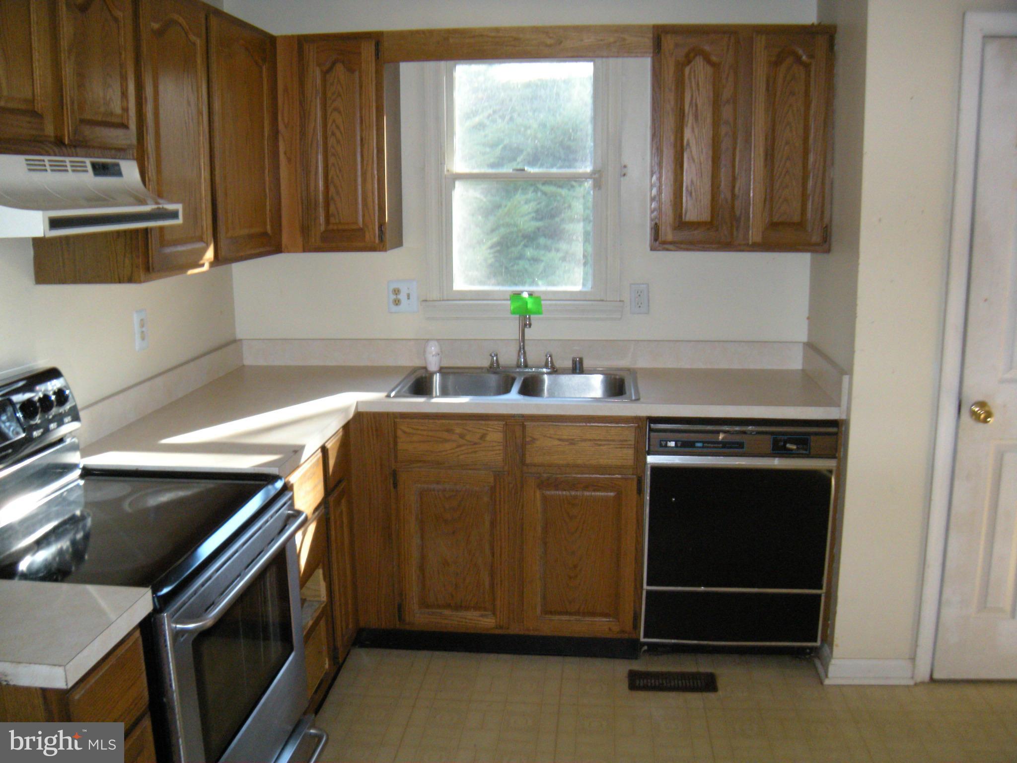 3001 Carrollton Road Finksburg, MD 21048 - Photo 4 of 15 Kitchen