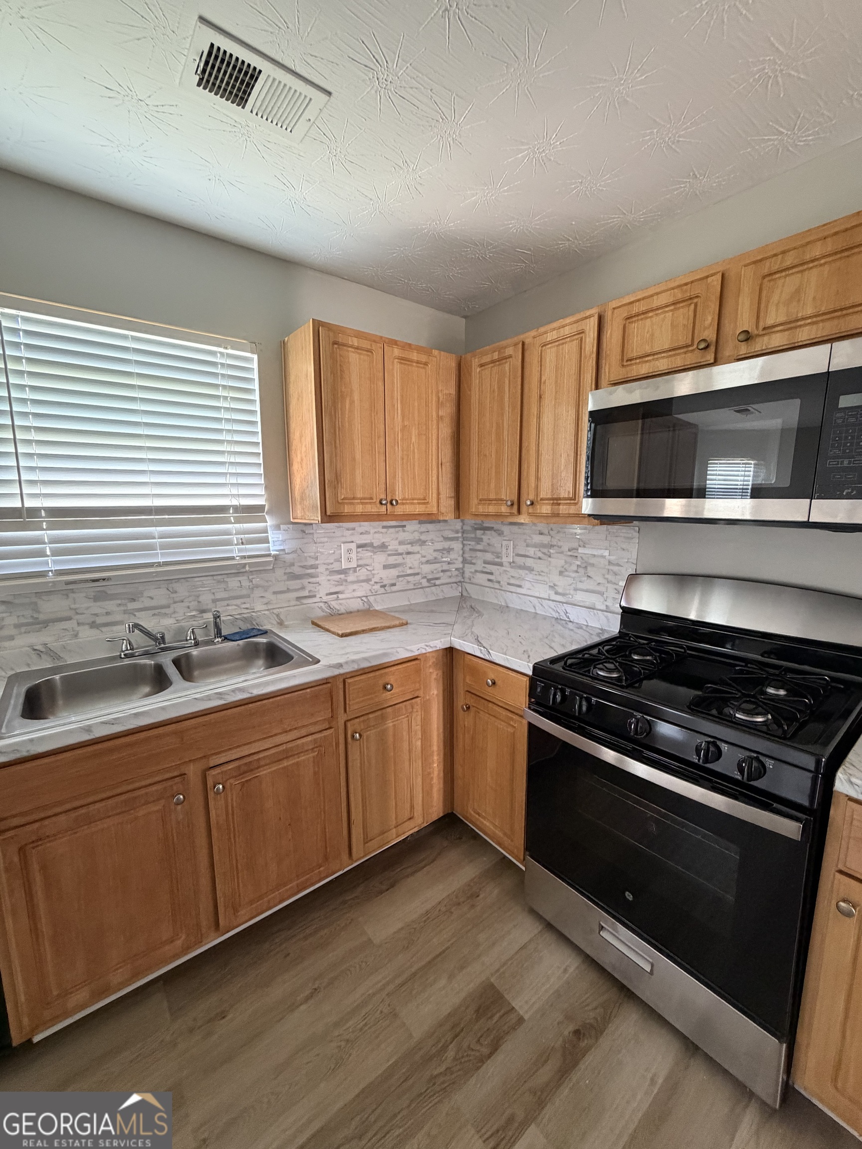 90 Keyton Drive Covington, GA 30016 - Photo 7 of 20