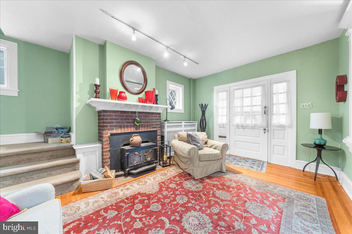 136 Grandview Road Ardmore, PA 19003 - Photo 9 of 44 Gallery Image 9