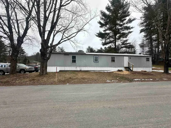 $39,900 | 36 Trillium Lane, Charlestown, NH 03603