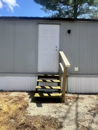$39,900 | 36 Trillium Lane, Charlestown, NH 03603