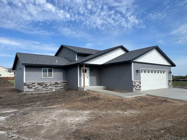 $324,900 | 311 11th Street Southeast, Freeport, MN 56331