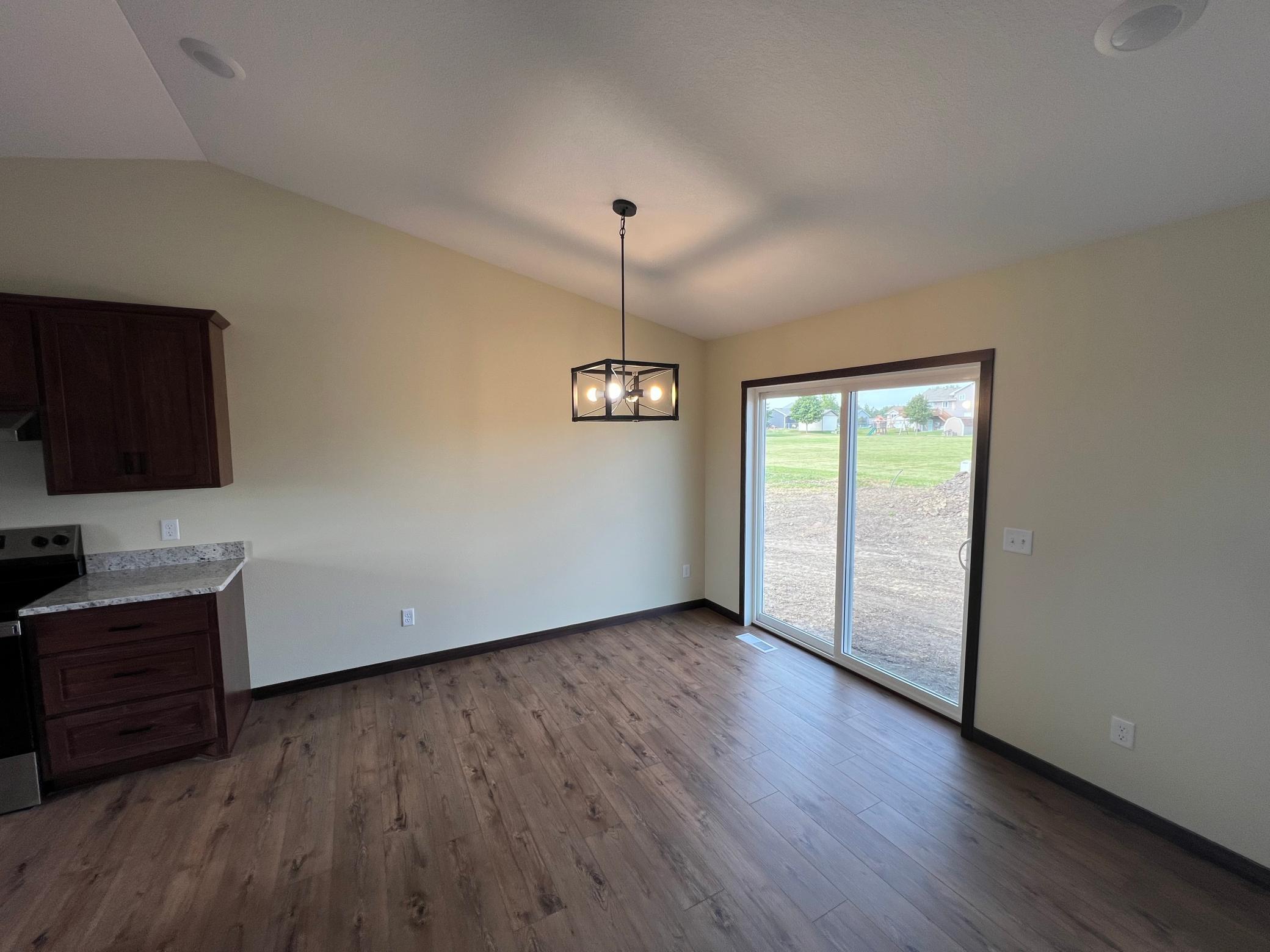 311 11th Street Southeast Freeport, MN 56331 - Photo 7 of 23