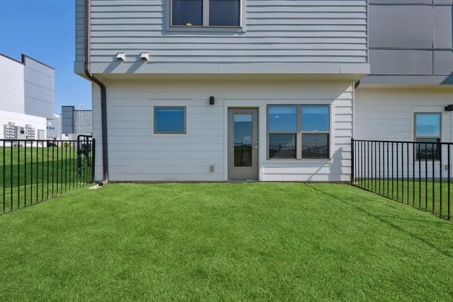 $2,331 | 10350 Blue Bluff Road, Unit 17106, Austin, TX 78724