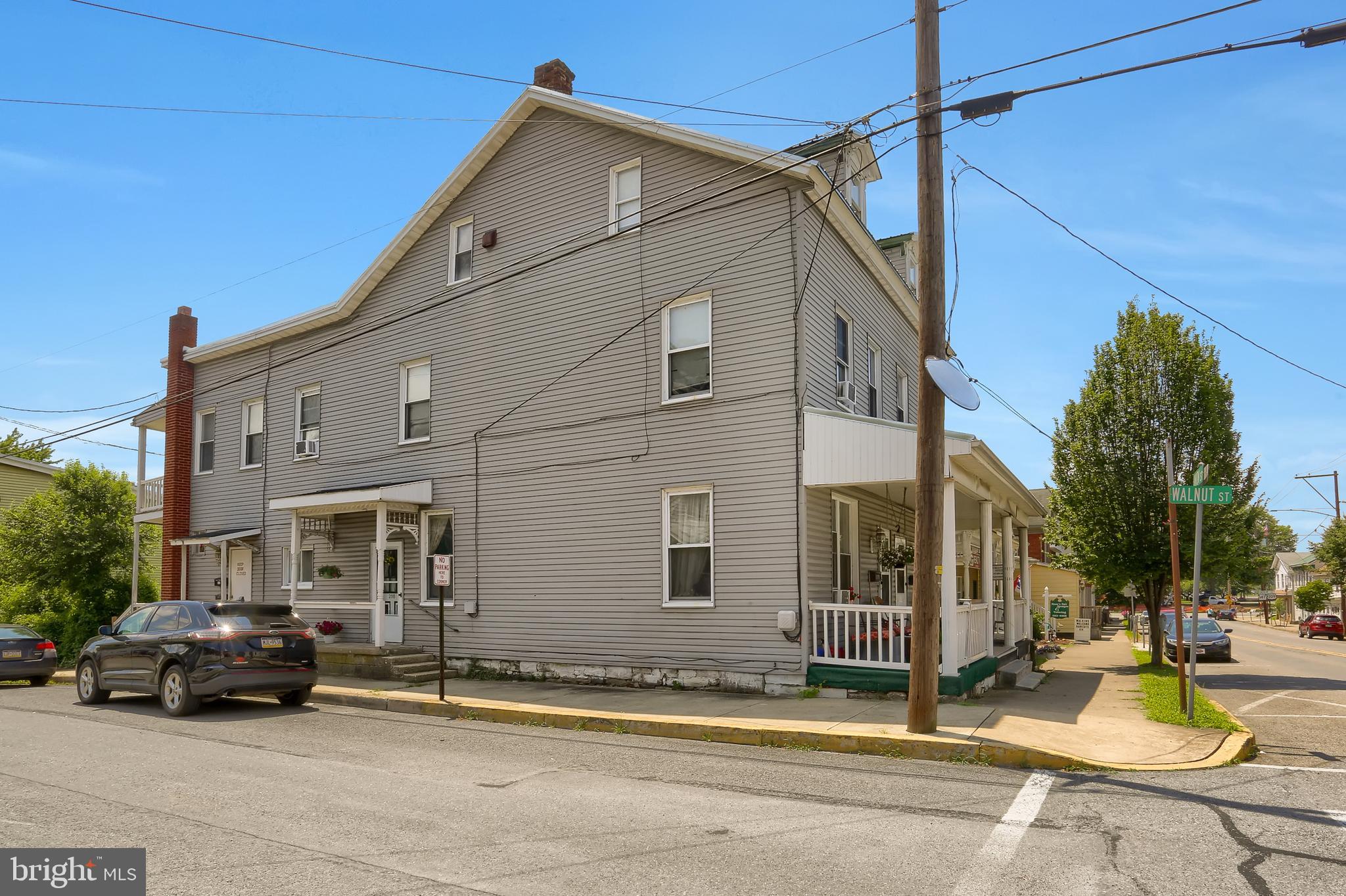 296-298 Union Street Millersburg, PA 17061 - Photo 5 of 34