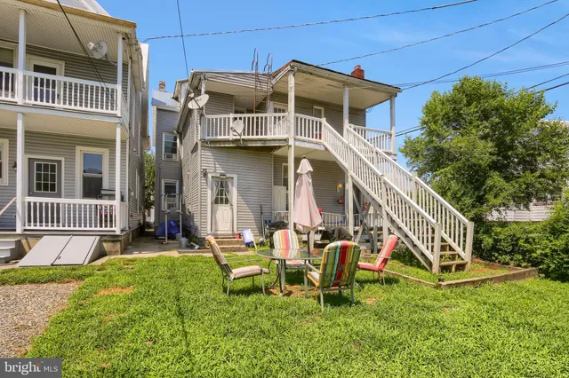 $270,000 | 296-298 Union Street, Millersburg, PA 17061