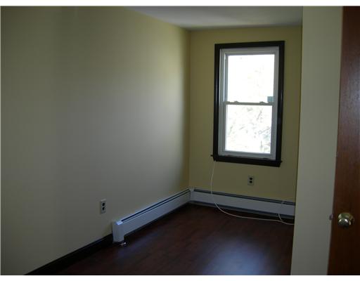 117 Benedict Road Warwick, RI 02888 - Photo 11 of 12 Bedroom.
