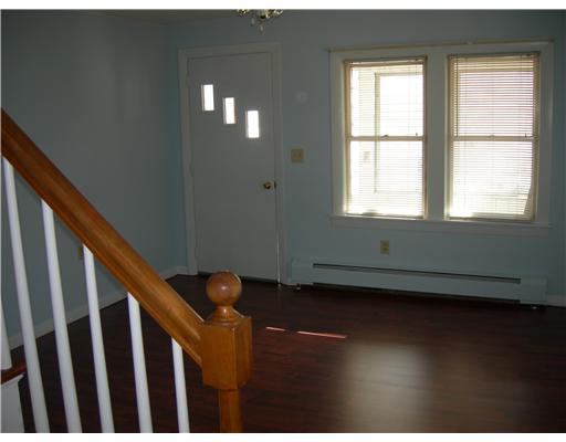 117 Benedict Road Warwick, RI 02888 - Photo 8 of 12 Living Room.