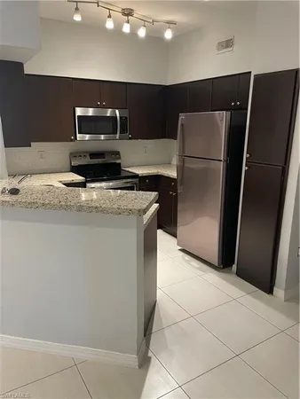 $1,500 | 23520 Walden Center Drive, Unit 105, Estero, FL 34134