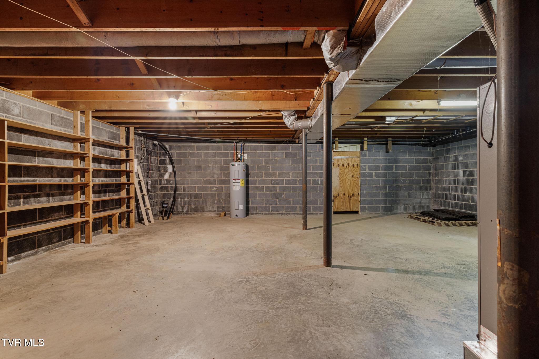 320 Mountain View Street Erwin, TN 37650 - Photo 31 of 44 Basement