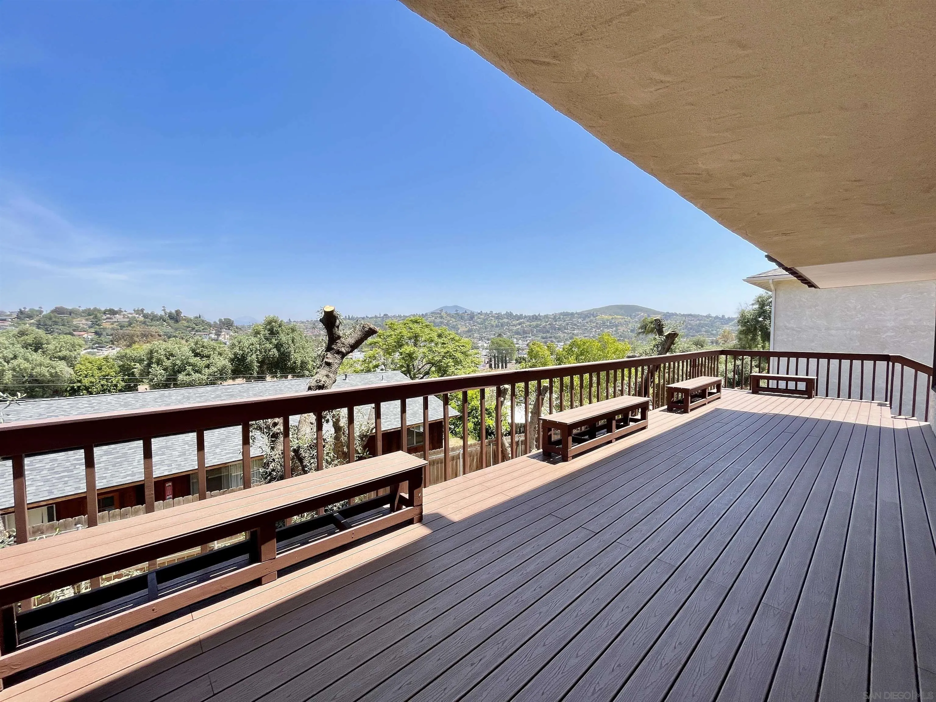 8844 Golf Drive Spring Valley, CA 91977 - Photo 44 of 56 a view of balcony with furniture