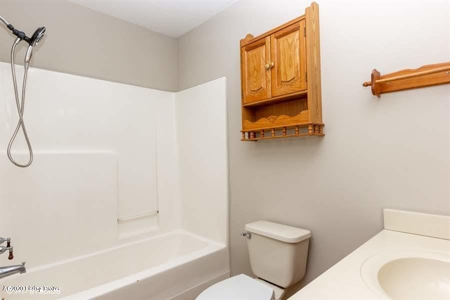 655 Gest Road Pleasureville, KY 40057 - Photo 21 of 31 Master bath