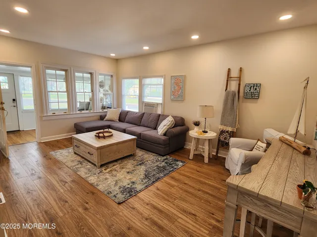 $3,100 | 6 Avenel Boulevard, Long Branch, NJ 07740