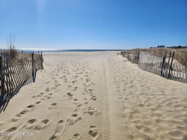 $3,100 | 6 Avenel Boulevard, Long Branch, NJ 07740