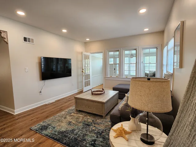 $3,100 | 6 Avenel Boulevard, Long Branch, NJ 07740