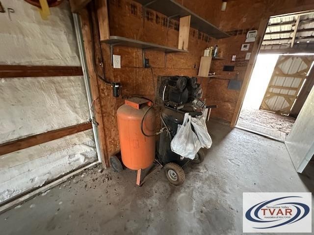 320 South Point Drive Camden, TN 38320 - Photo 17 of 62 a view of storage and utility room
